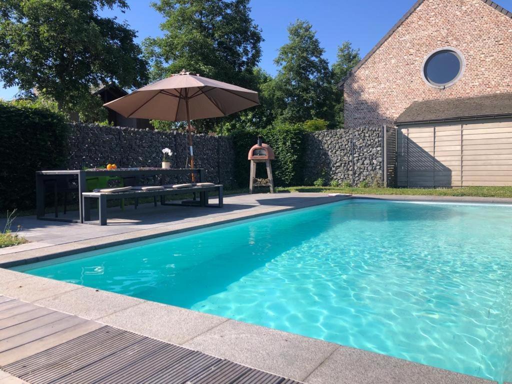 Landelijke Villa Met Zwembad En Gezellige Openhaard Zemst エクステリア 写真